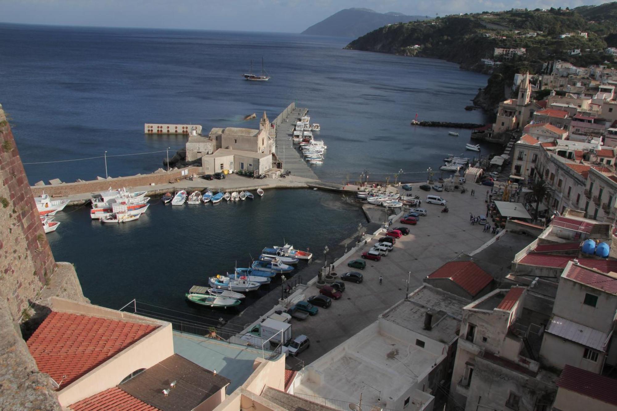 Casa Marietta Villa Lipari  Buitenkant foto
