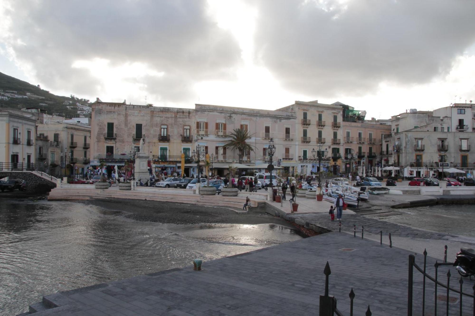 Casa Marietta Villa Lipari  Buitenkant foto